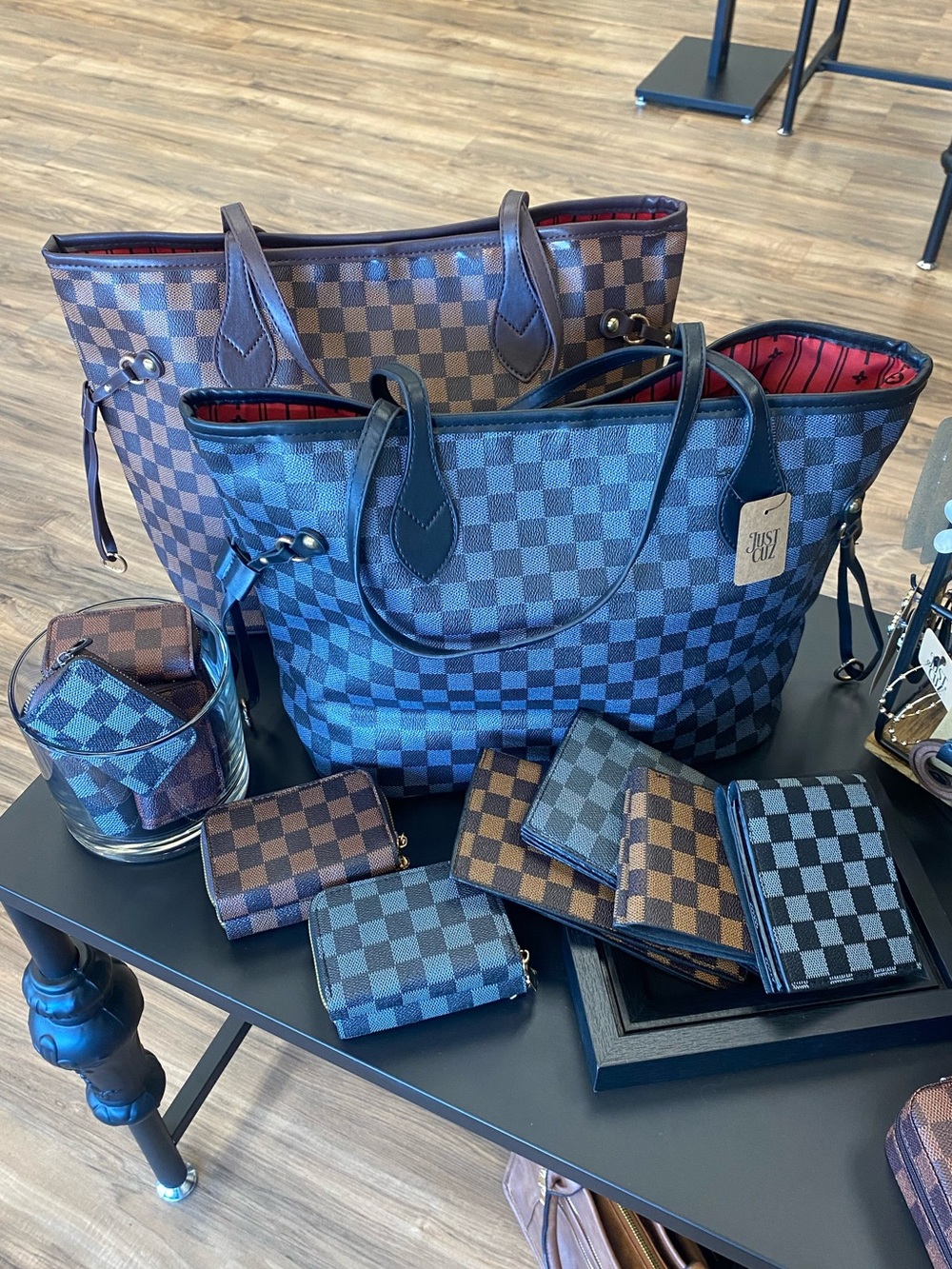 Designer-Style Checkered Tote Bag in Black and Grey